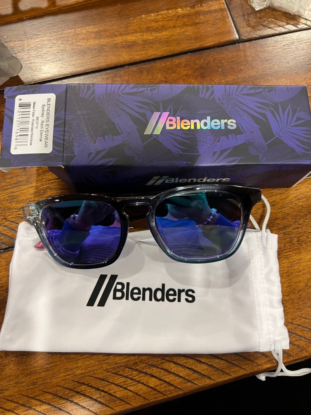 Blenders Women’s Blue Mirrored Sunglasses Sydney Rain Dance